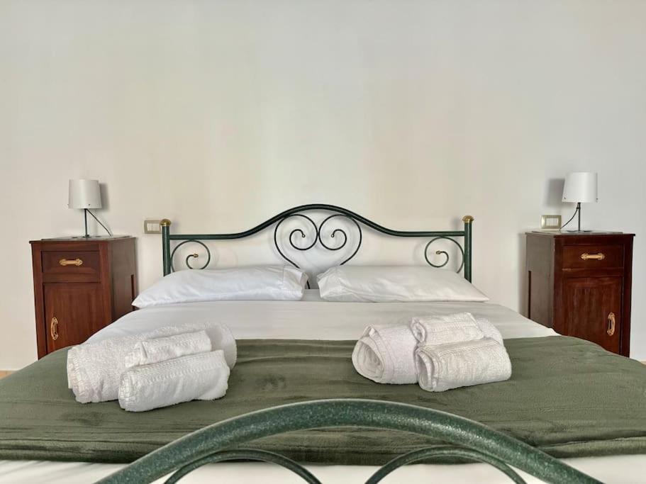 Casa Nel Verde - 4 Posti Letto Appartement Chiaravalle Marche Buitenkant foto